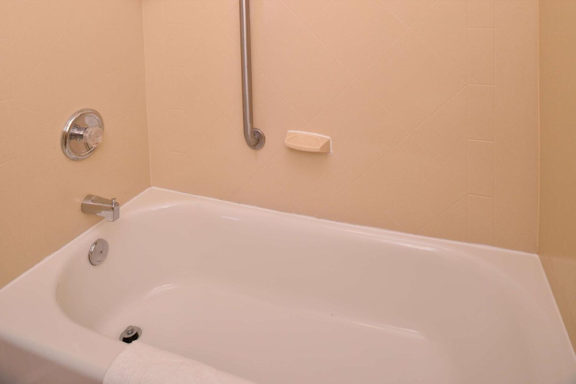 Hampton Inn By Hilton Litchfield Luaran gambar