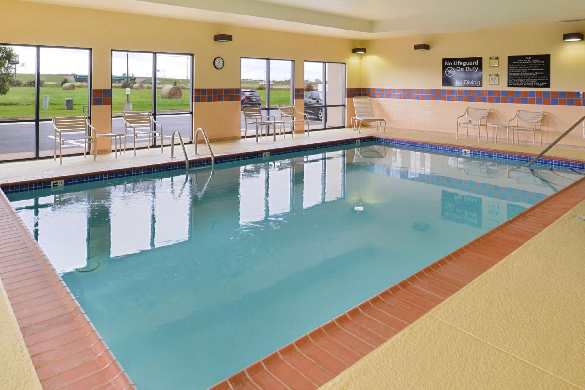 Hampton Inn By Hilton Litchfield Luaran gambar